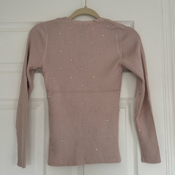 Express Top - Picture 2 of 3